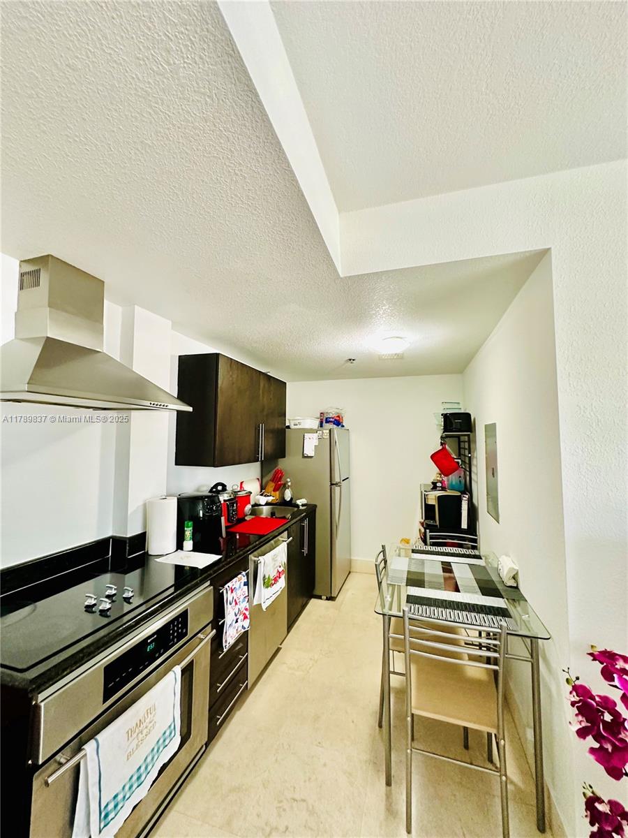 Property for Sale at 1300 Pennsylvania Ave 109, Miami Beach, Miami-Dade County, Florida - Bedrooms: 1 
Bathrooms: 1  - $234,900