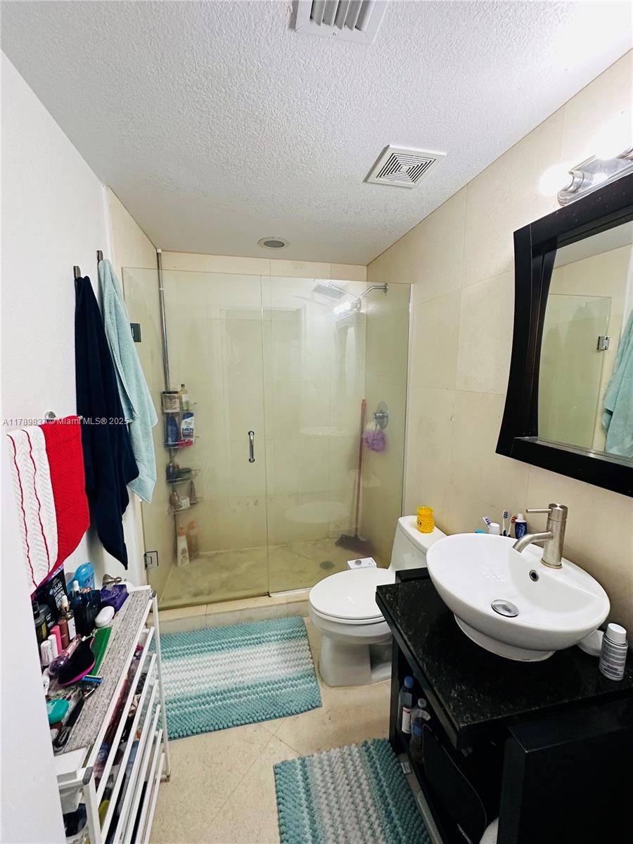 1300 PENNSYLVANIA CONDO - Residential