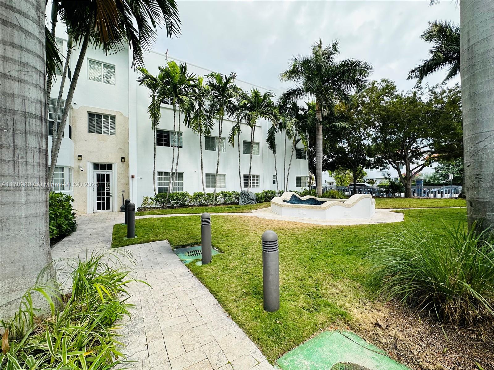 1300 PENNSYLVANIA CONDO - Residential