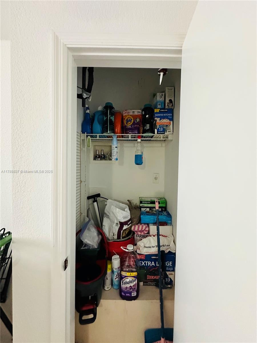 1300 PENNSYLVANIA CONDO - Residential