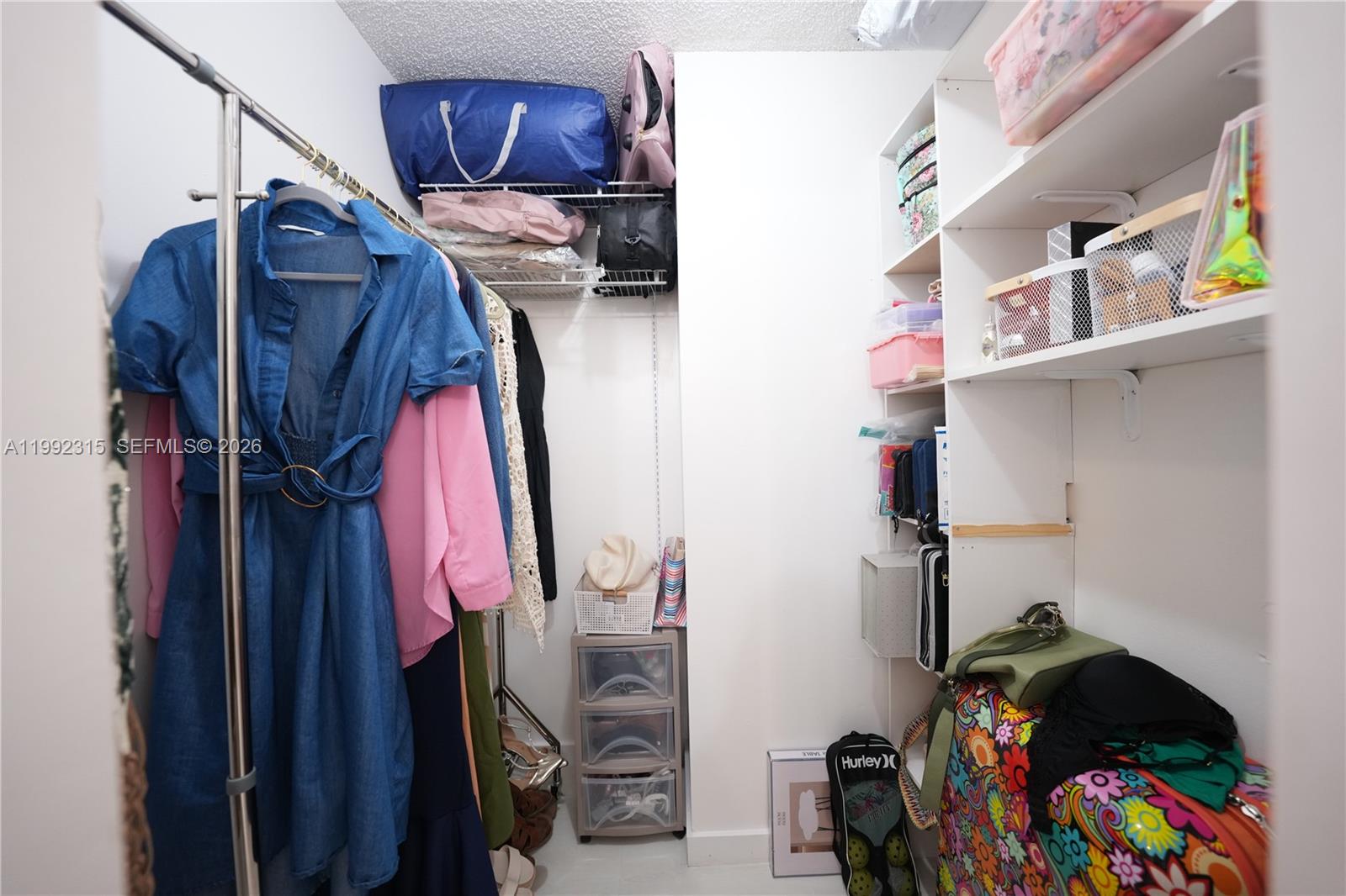 COVE CONDO PHASE I - Residential