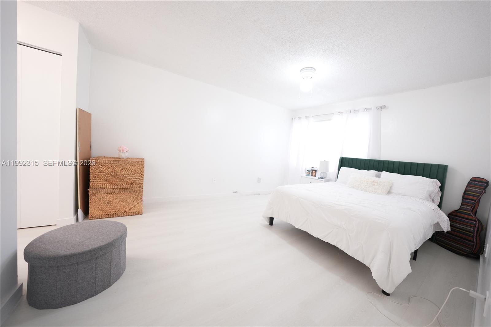 COVE CONDO PHASE I - Residential