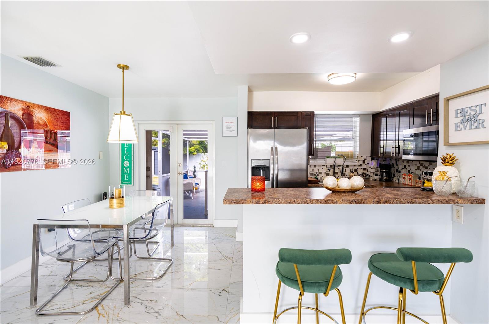 SCOTT LAKE MANOR SEC 8 - Residential