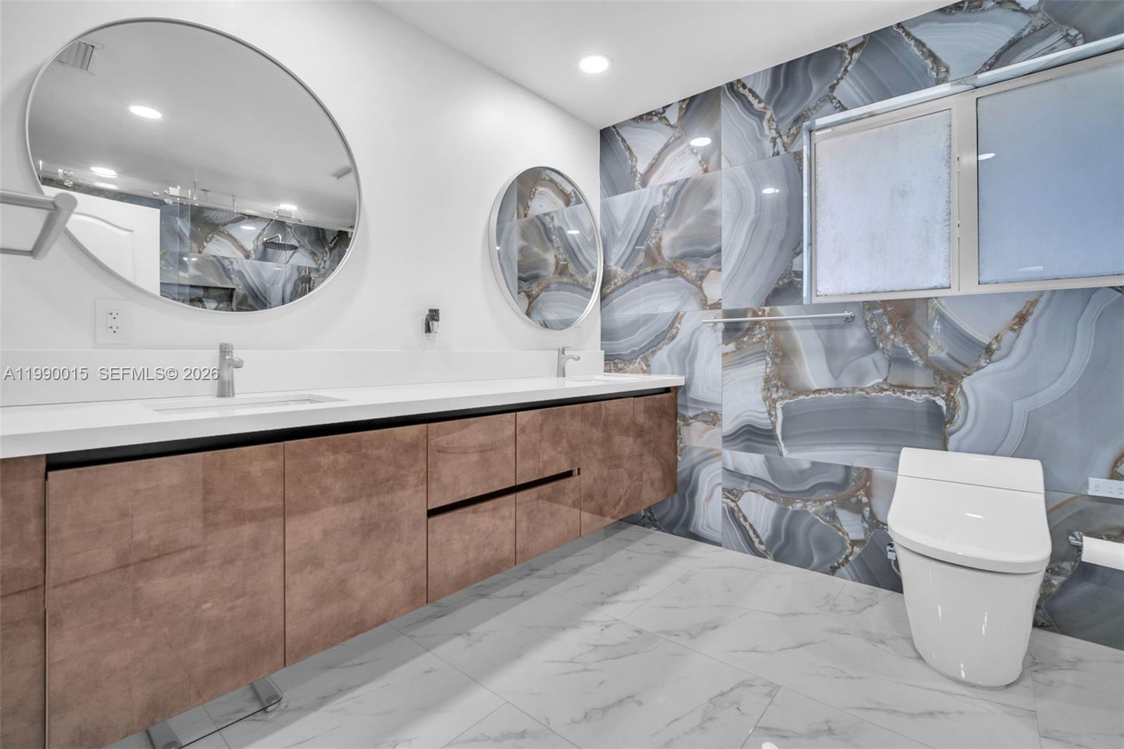 GARDEN HILLS WEST - Residential