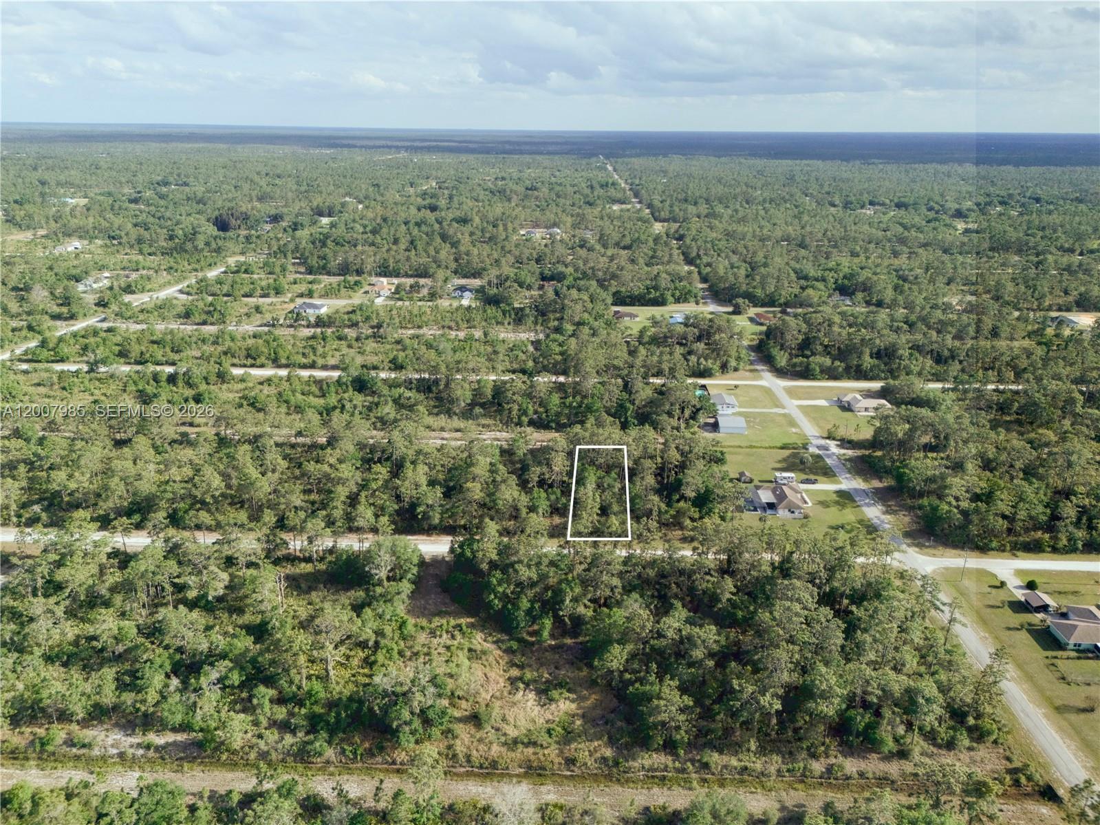 INDIAN LAKE ESTATES - Land