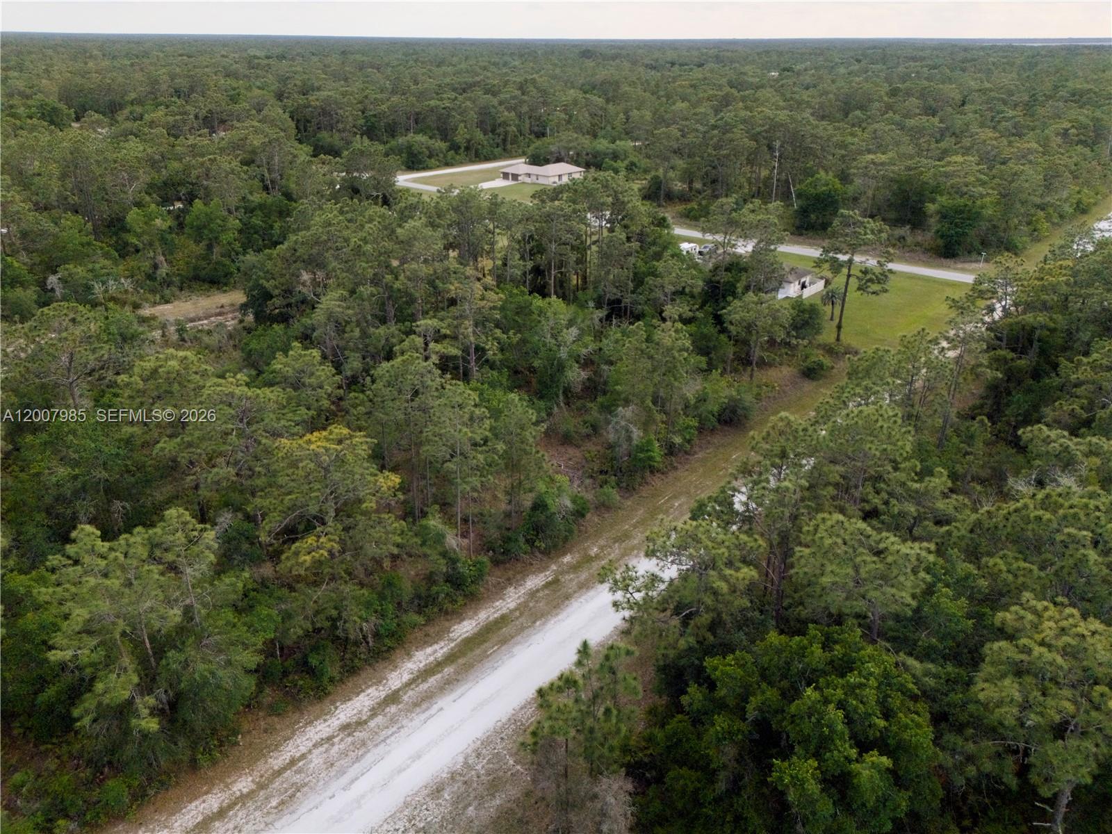 INDIAN LAKE ESTATES - Land