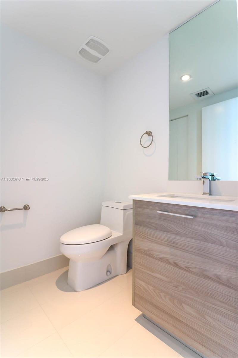 1300 S MIAMI AVENUE CONDO - Residential Lease