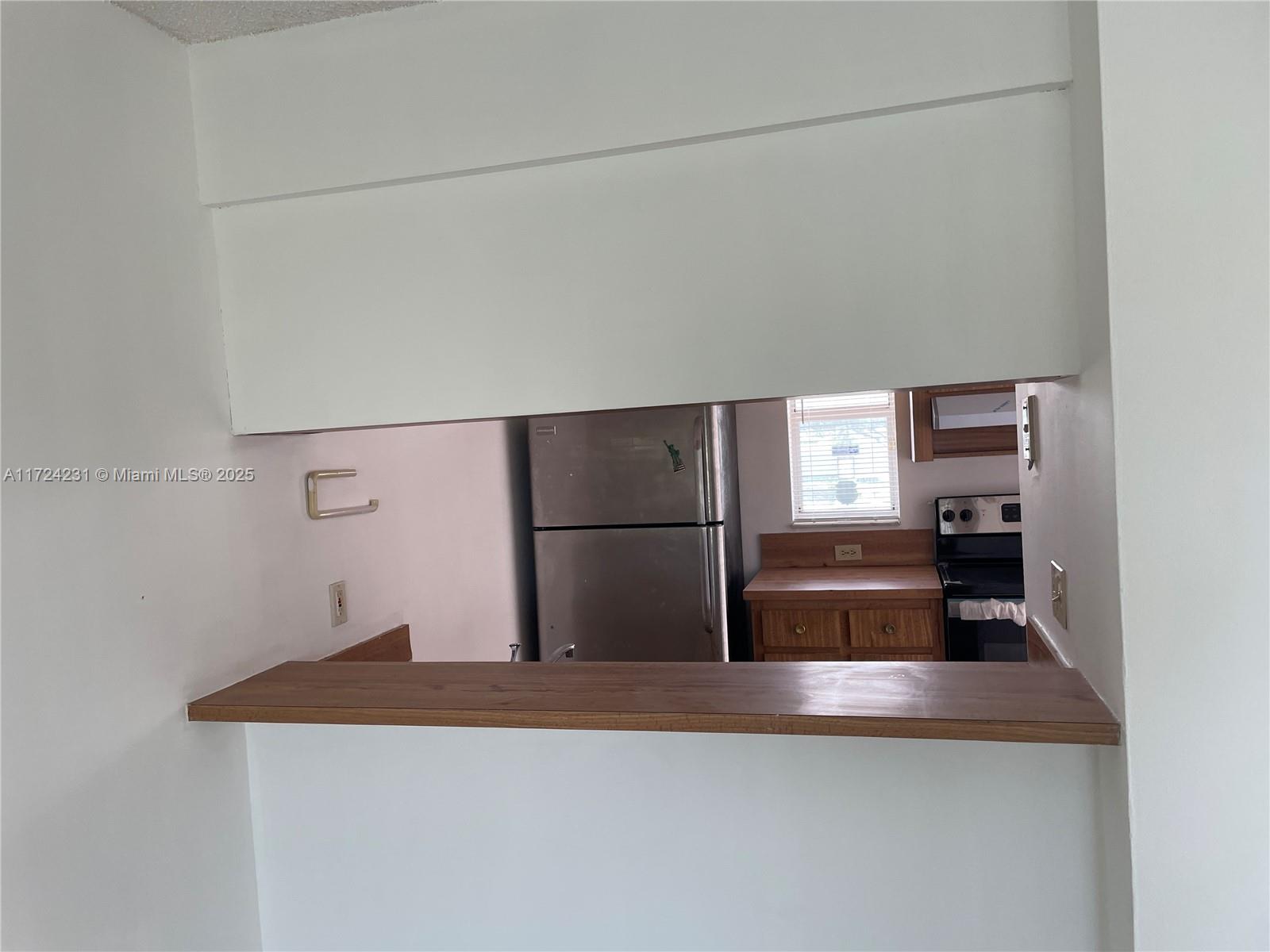LAKEWOOD VILLAGE - Residential