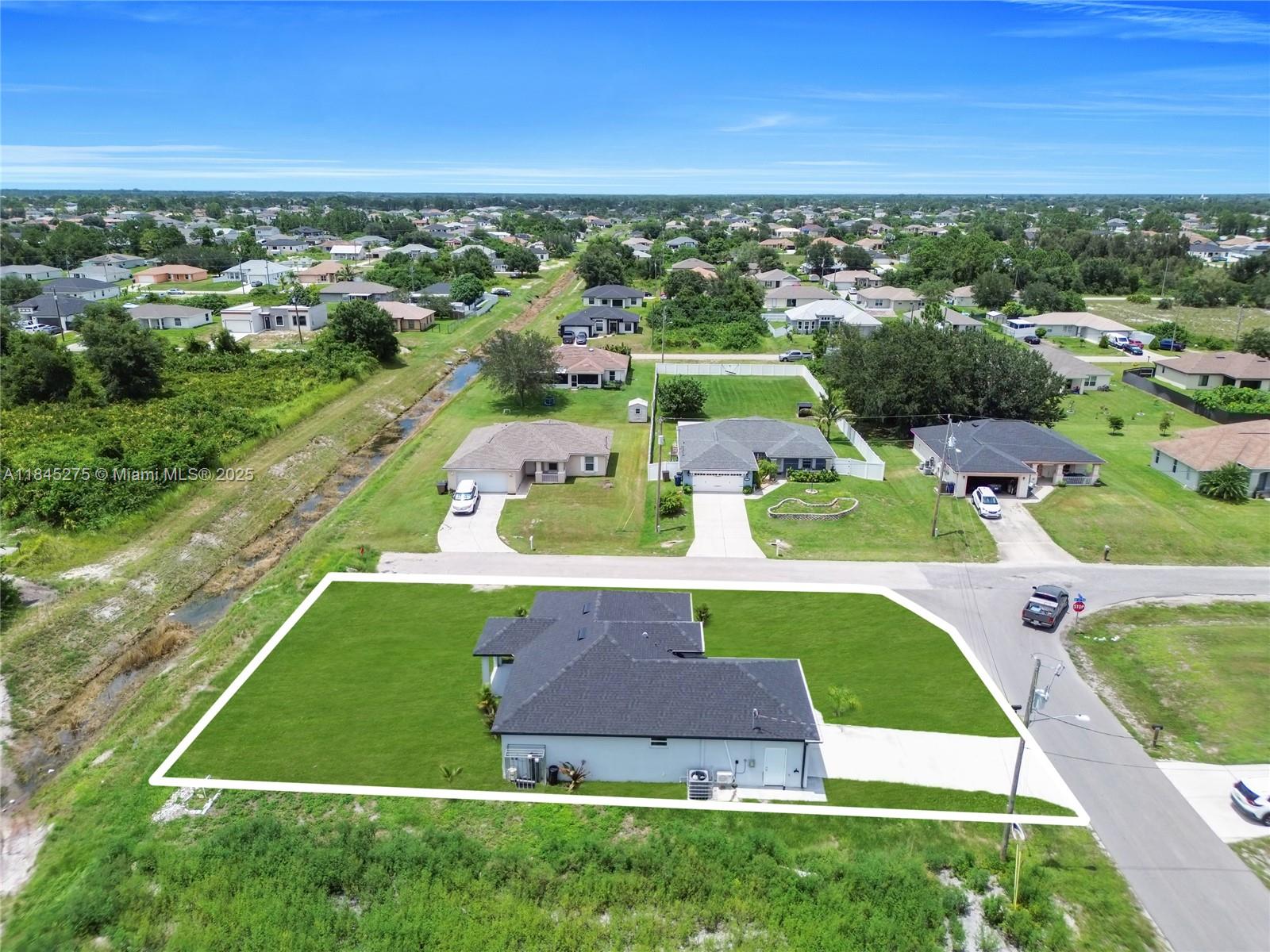 LEHIGH ACRES - Residential