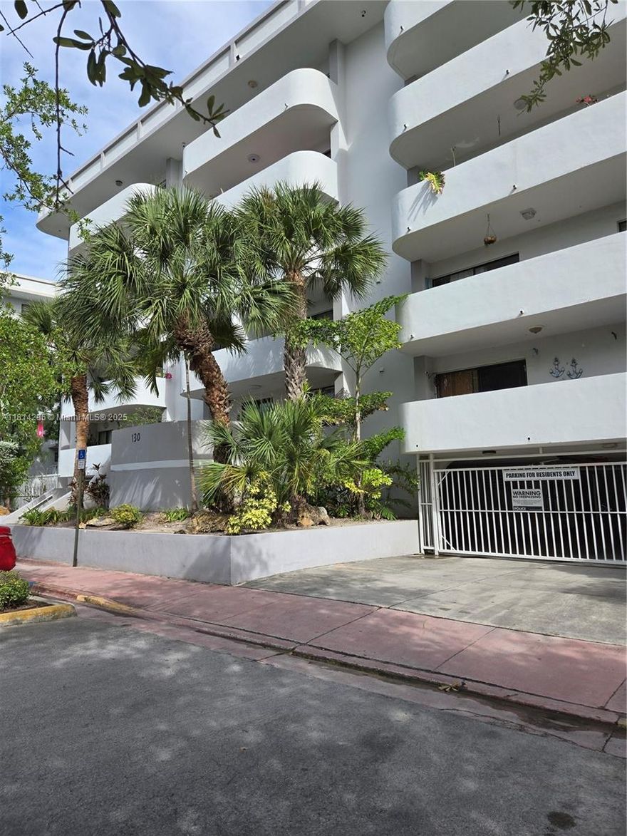 Spacious one bedroom. Tile floors. New refrigerator. Building has gated parking, laundry facility and it is within walking distance to the beach.