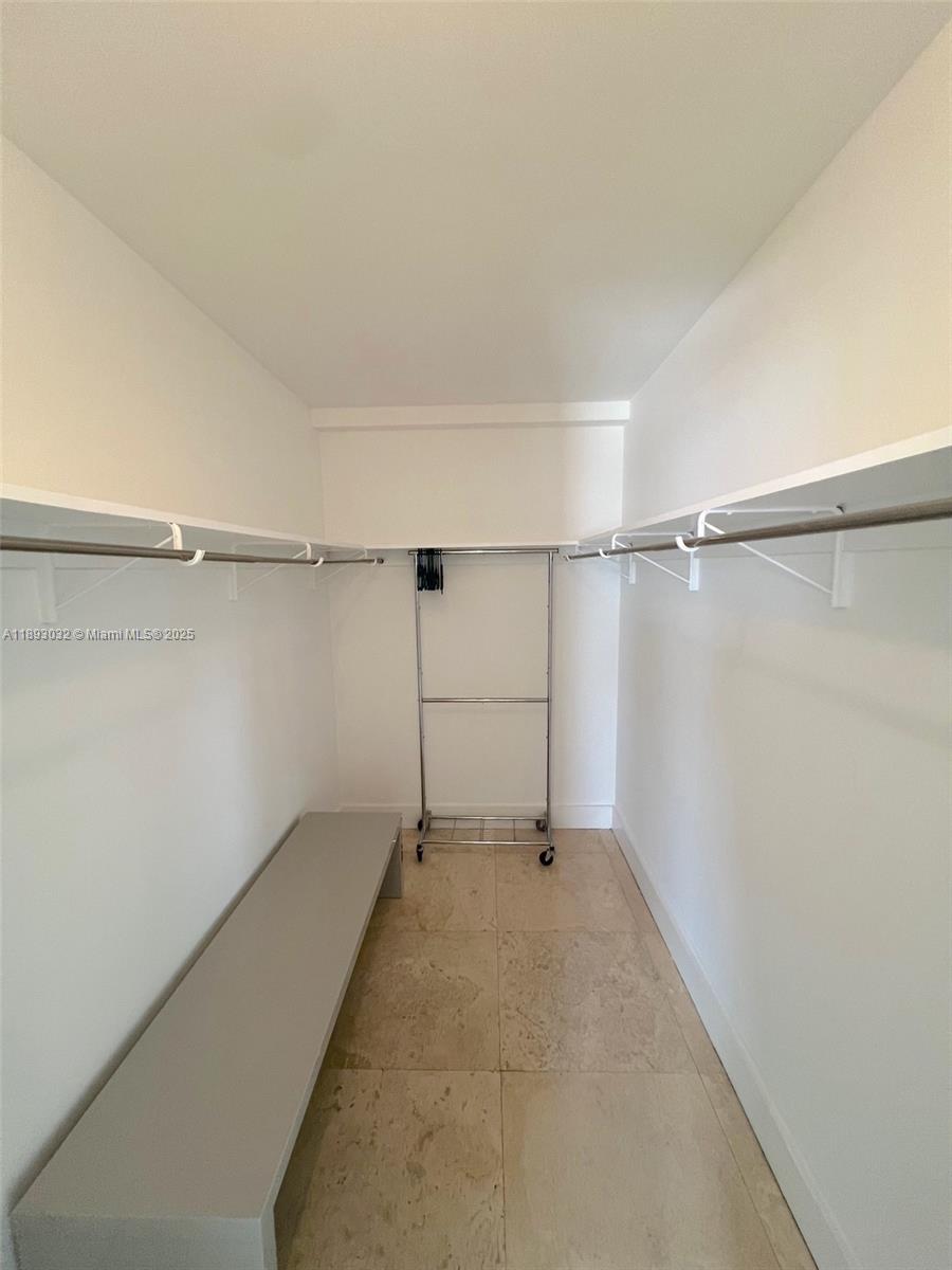 TOWER 1800 CONDO - Residential