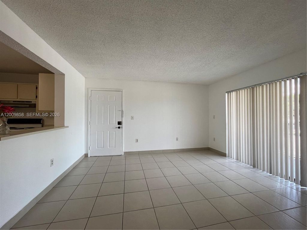 Photo of 250 W Palm Cir W #204, Pembroke Pines, FL 33025 (MLS # A12009858)