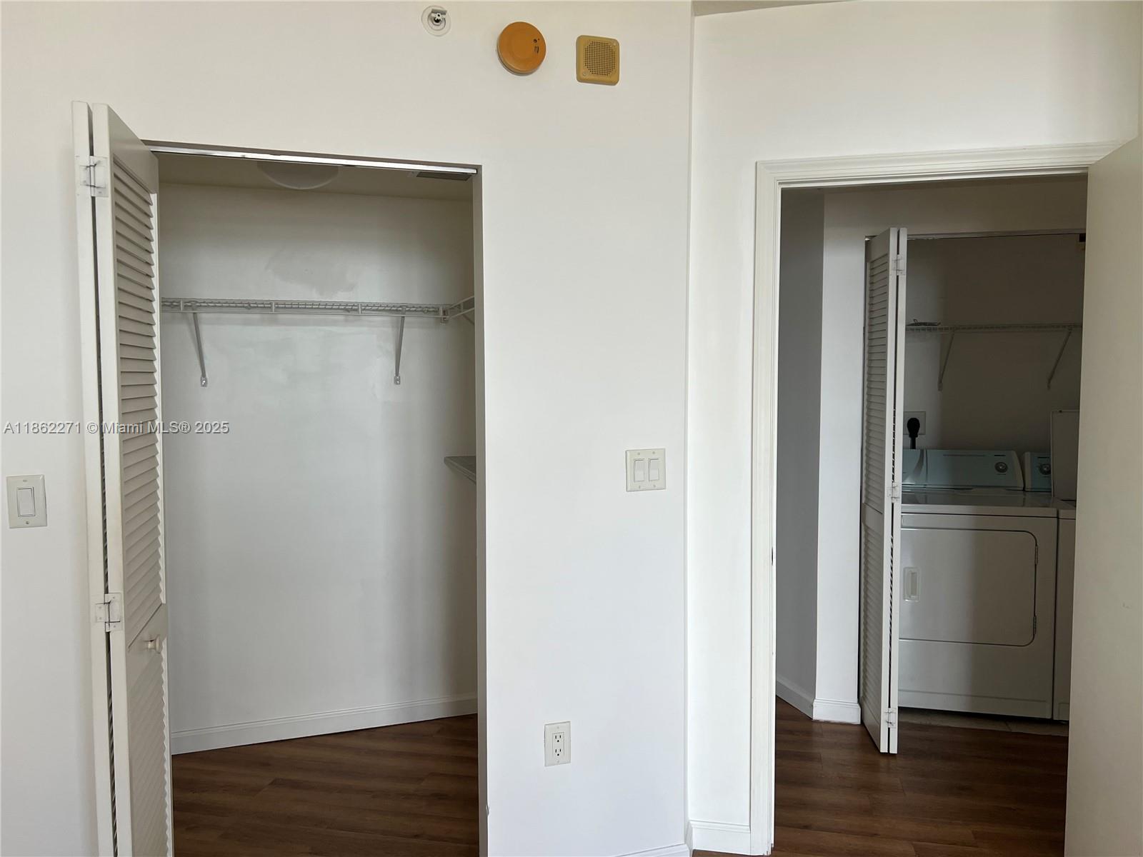 TURNBERRY ON THE GREEN CO - Residential