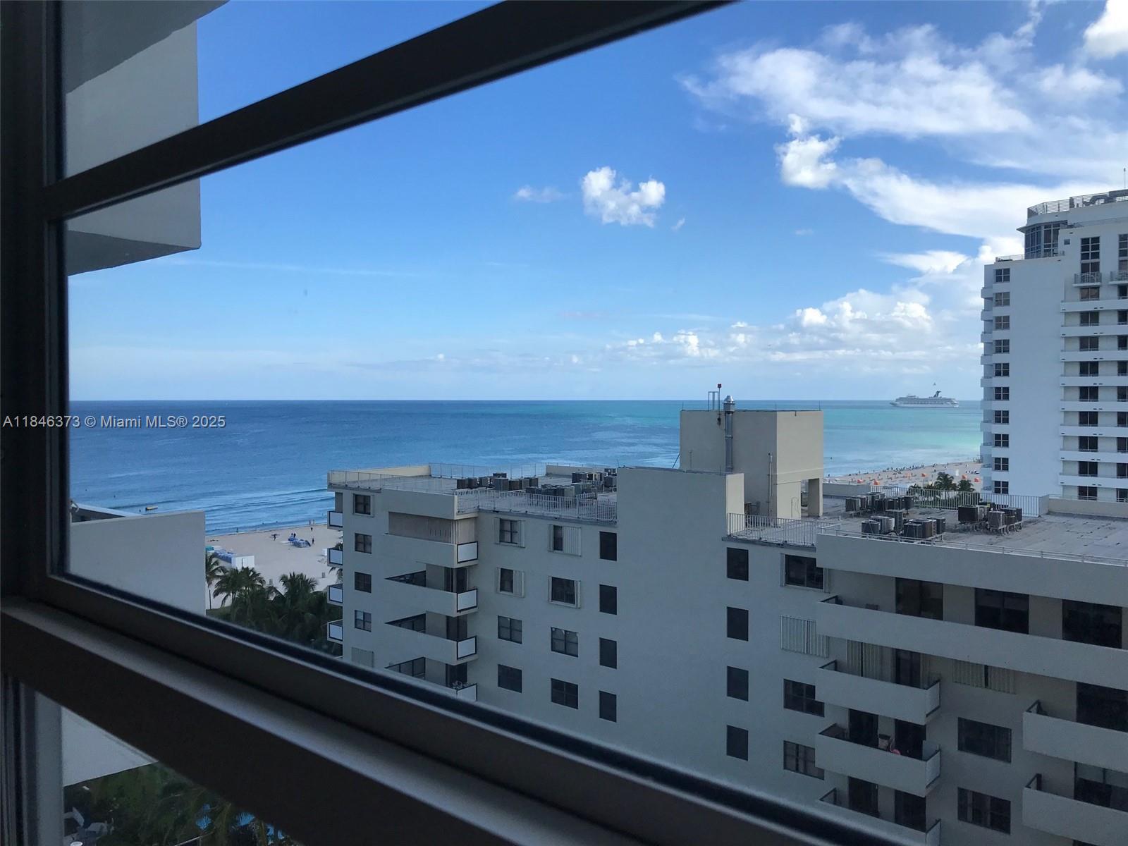 100 Lincoln Rd 1226