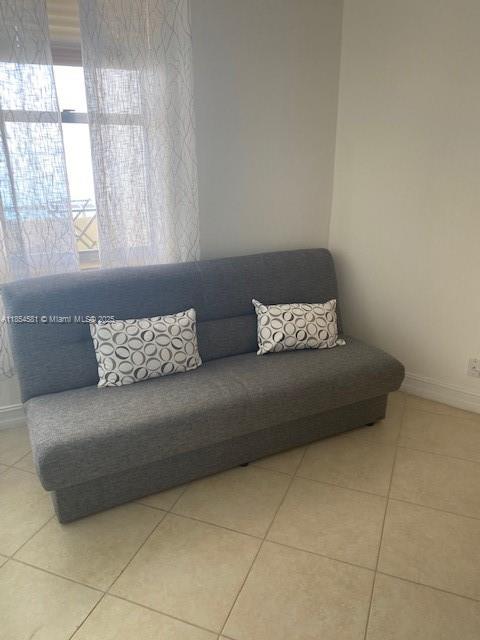 PARKER DORADO CONDO - Residential