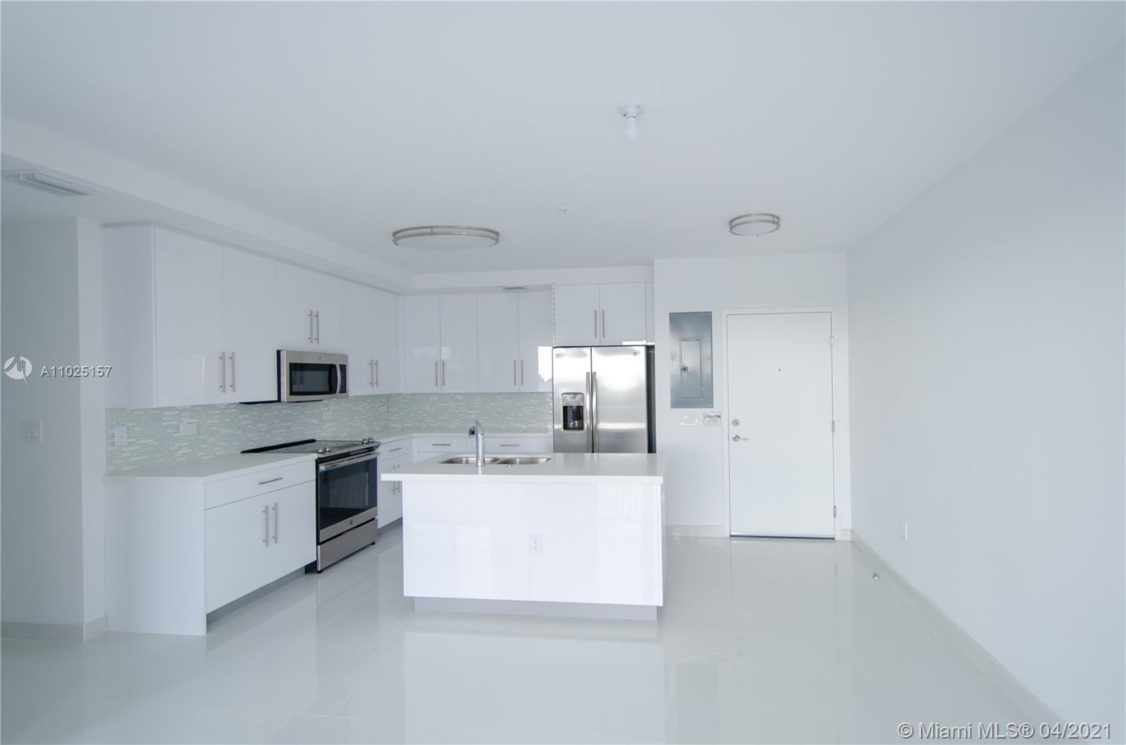 WEITZER AVENTURA PLACE CO - Residential Lease