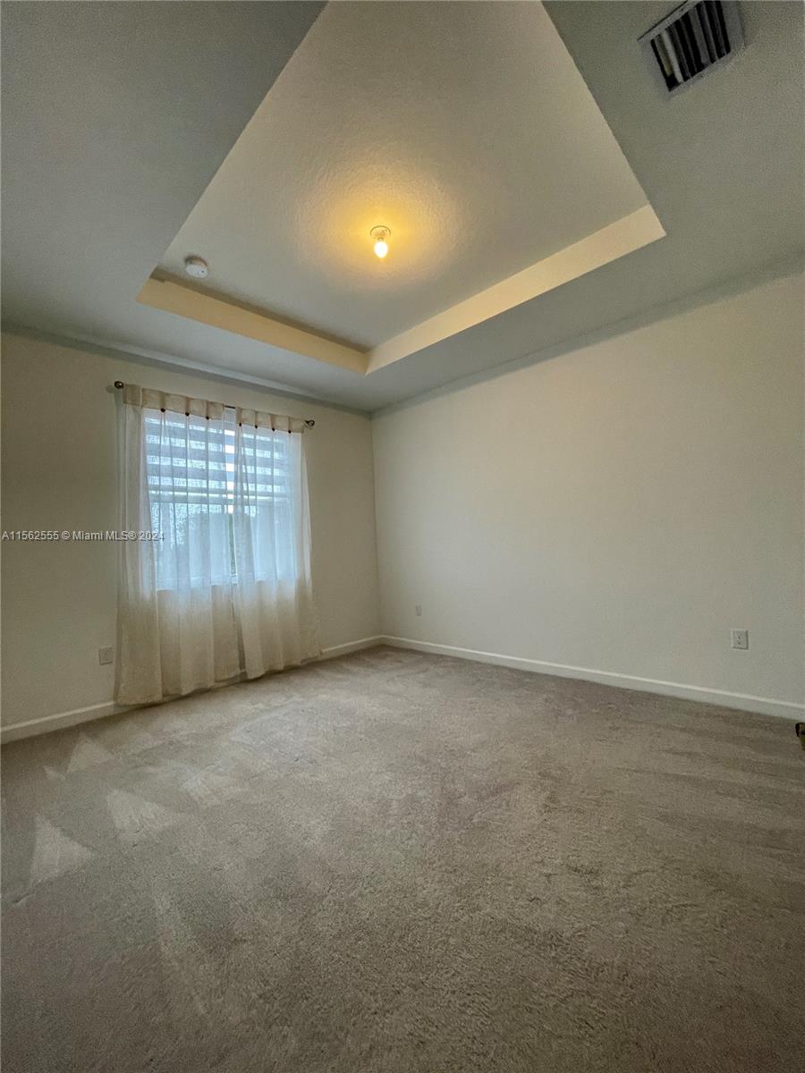 SUNSET TRAILS - Residential Lease