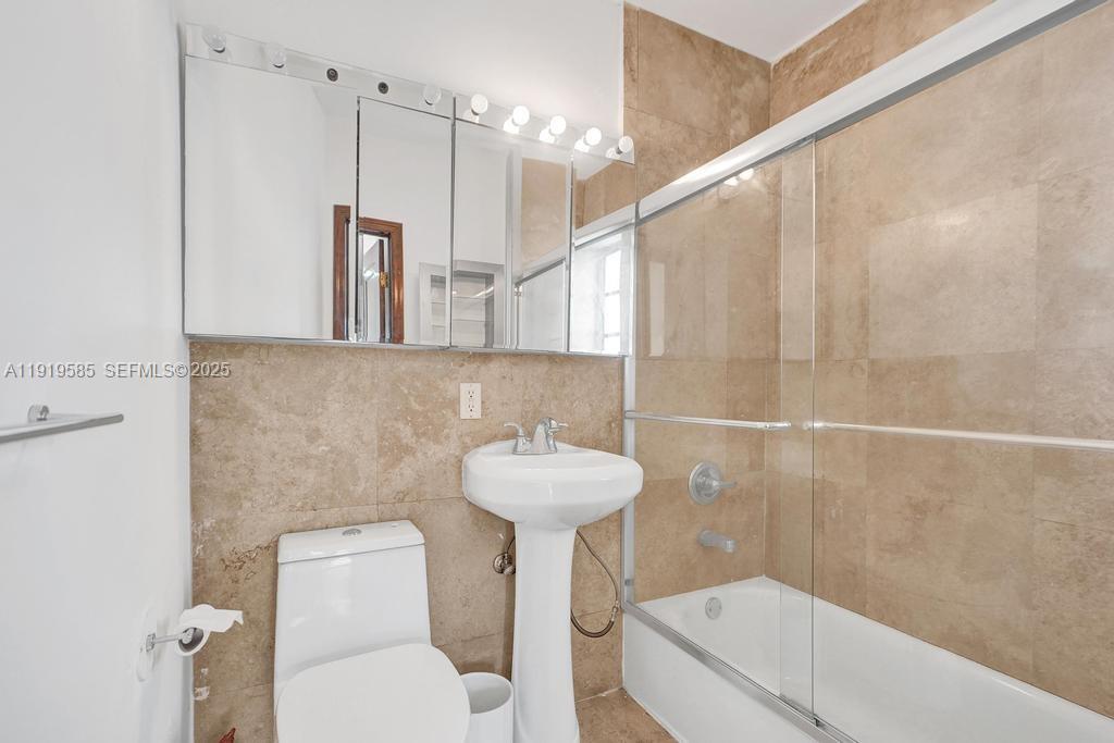 HARRIET COURT CONDO - Residential