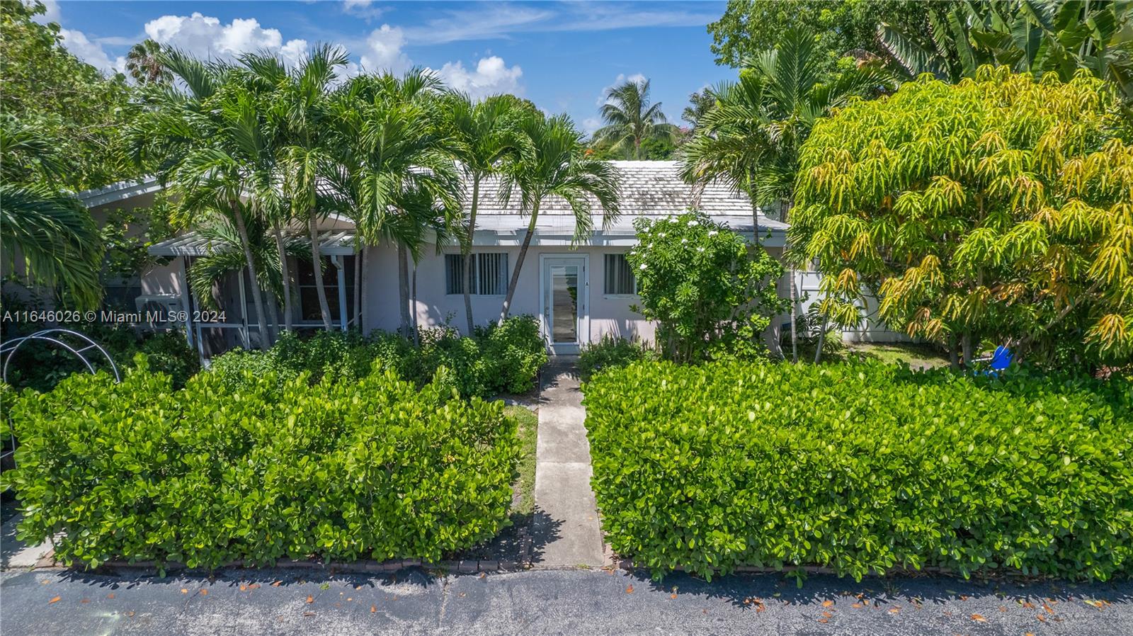 Rental Property at 2610 Ne 18th Ter Ter, Lighthouse Point, Broward County, Florida -  - $849,997 MO.