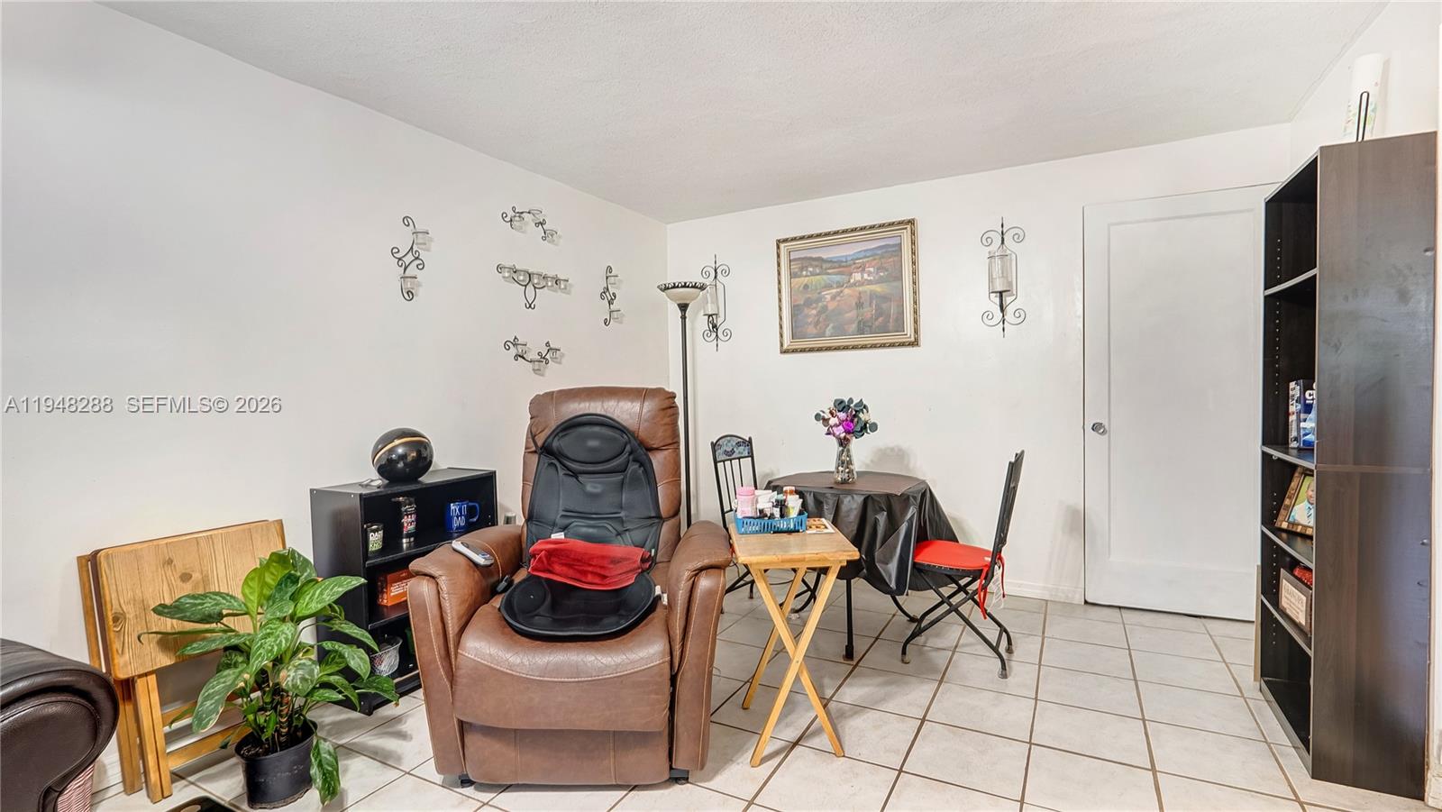 RICHMOND HEIGHTS - Residential