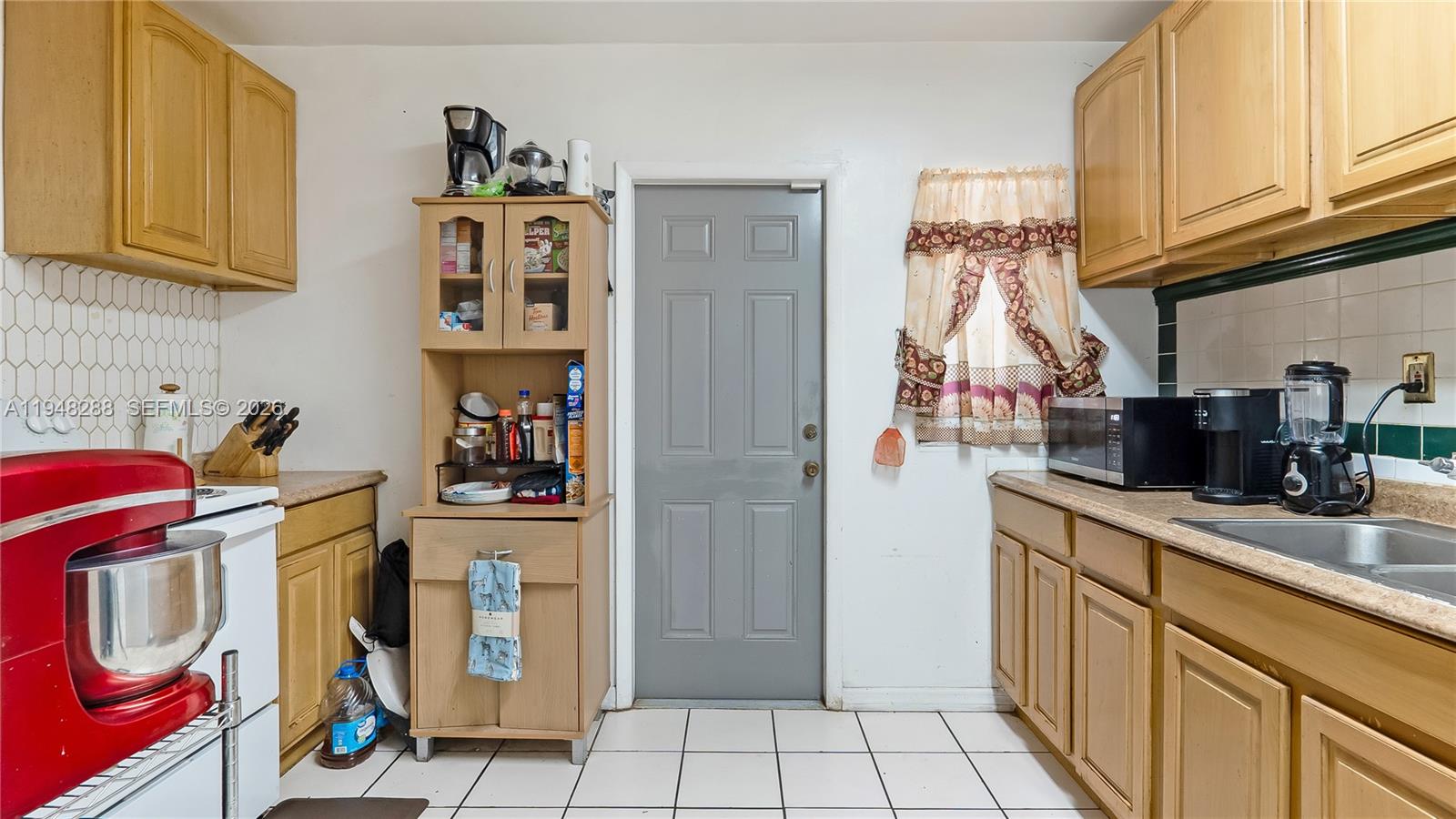 RICHMOND HEIGHTS - Residential