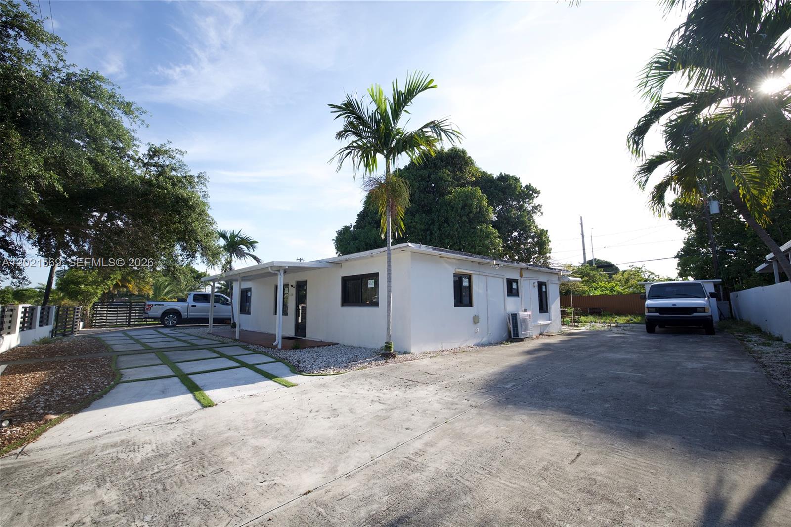 SUN-TAN VILLAGE SEC 3 - Residential