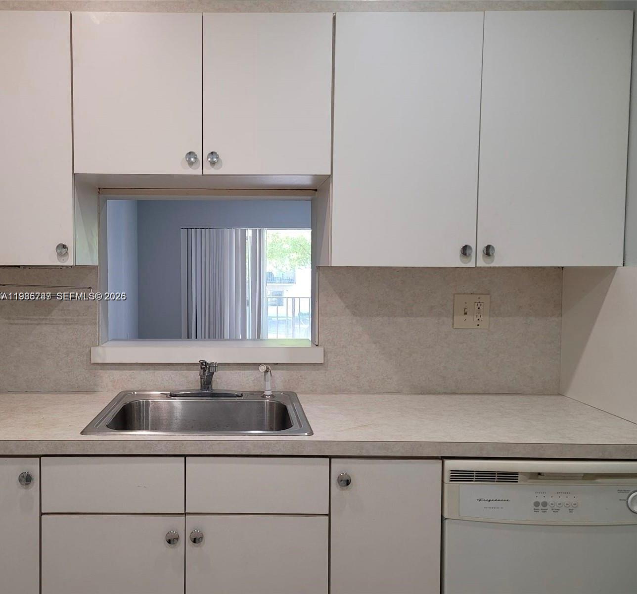 CAPRI GARDENS CONDO - Residential