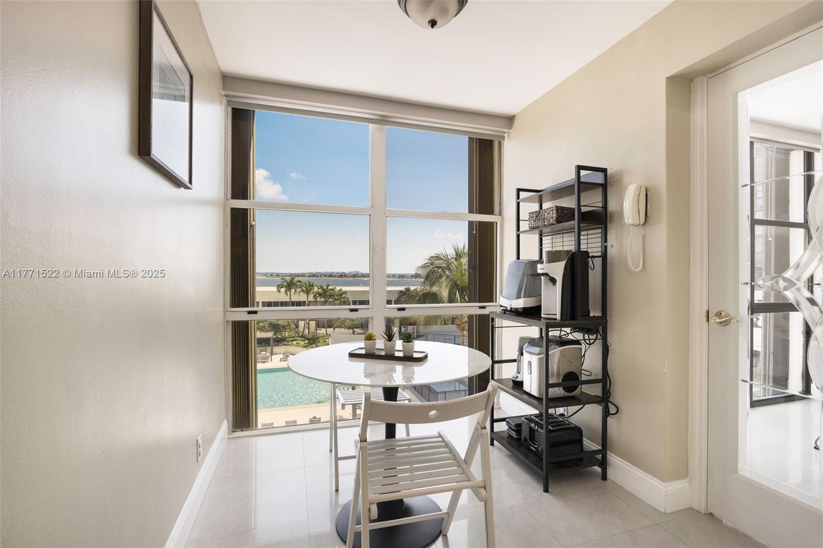 BRICKELL PLACE PHASE II C - Residential