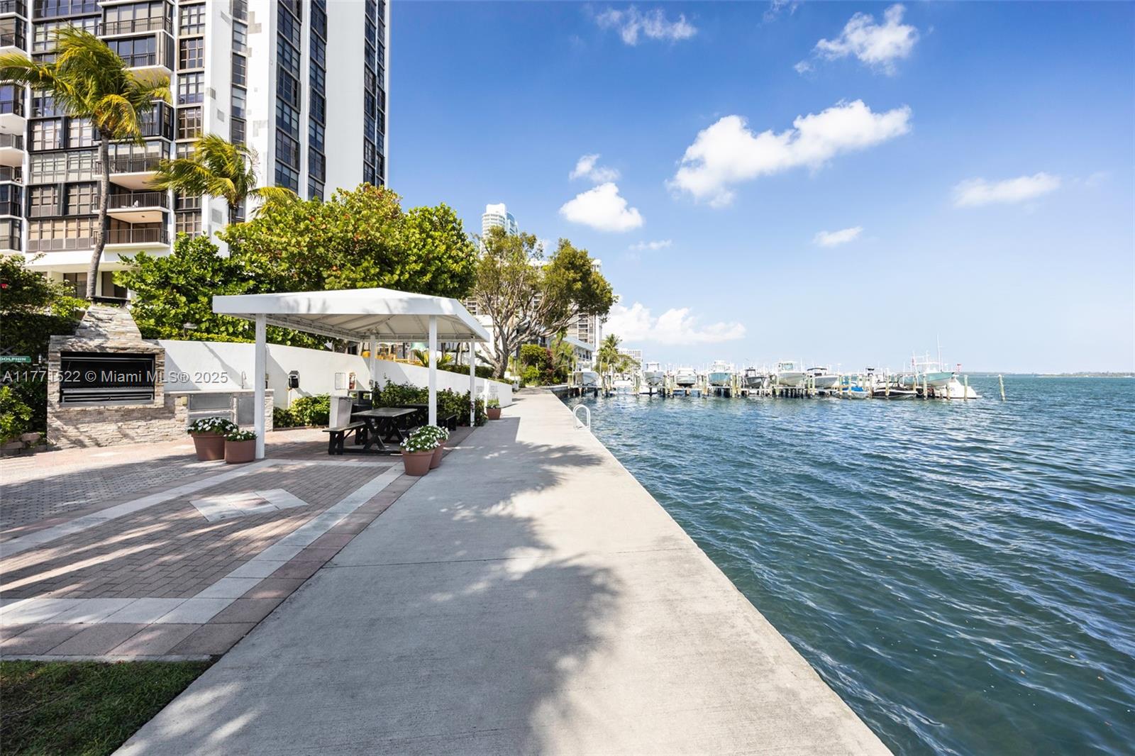 BRICKELL PLACE PHASE II C - Residential