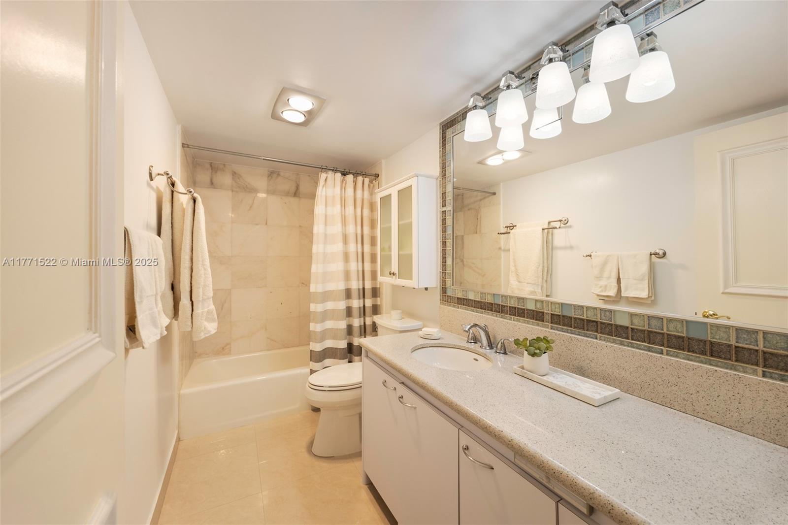 BRICKELL PLACE PHASE II C - Residential