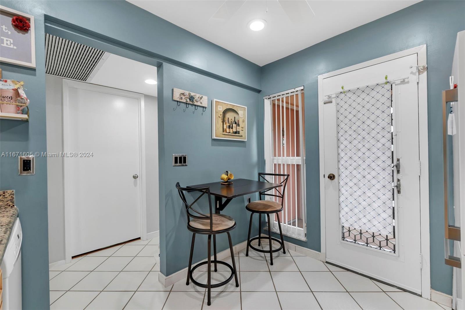 BAHAMA VILLAGE CONDO - Residential