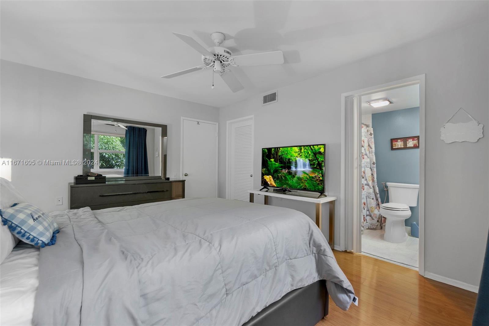 BAHAMA VILLAGE CONDO - Residential