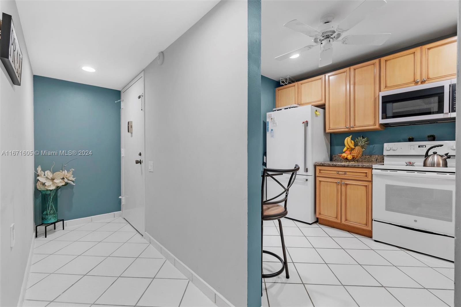 BAHAMA VILLAGE CONDO - Residential