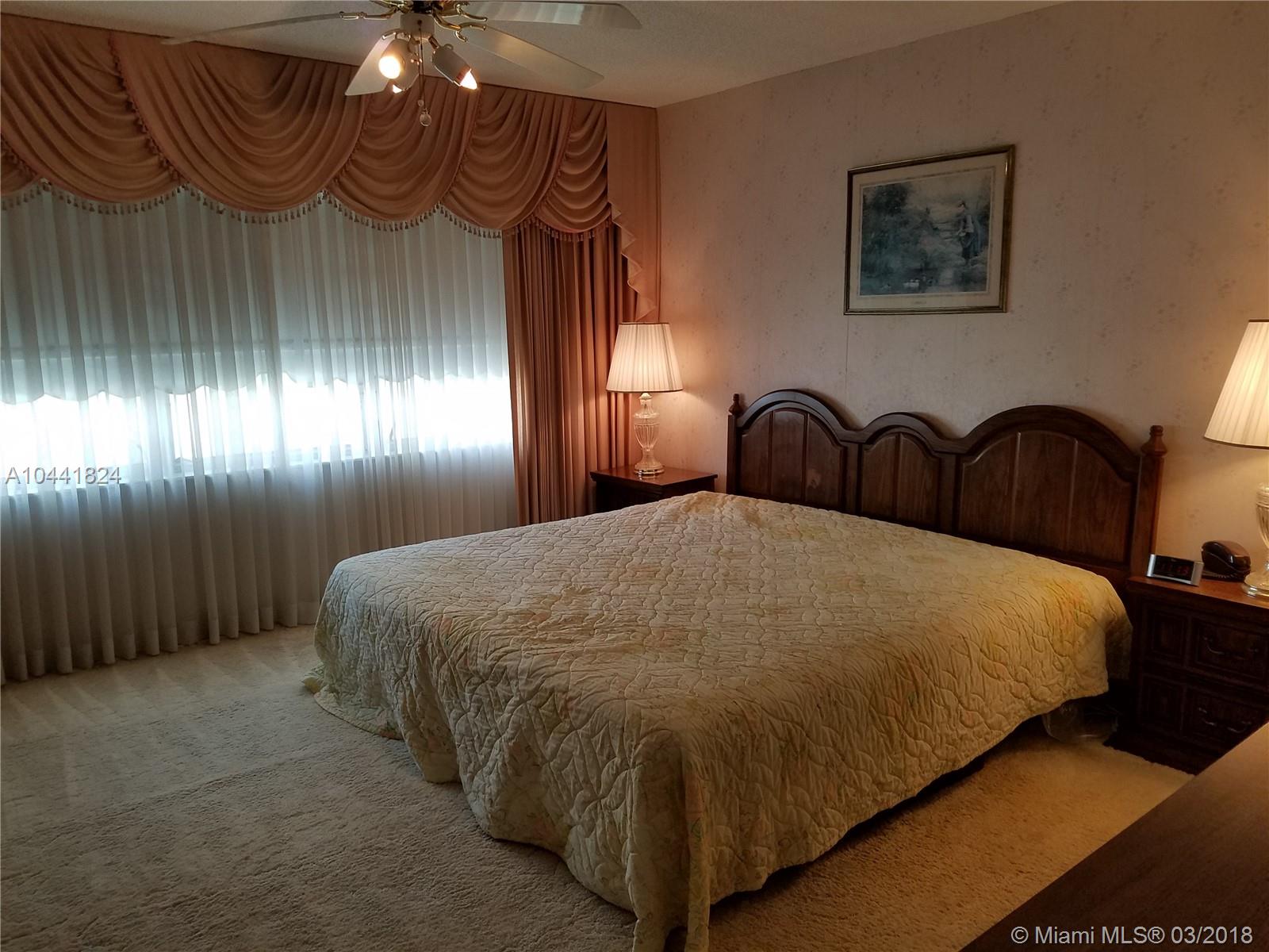 POLYNESIAN VILLAS 1 CONDO - Residential