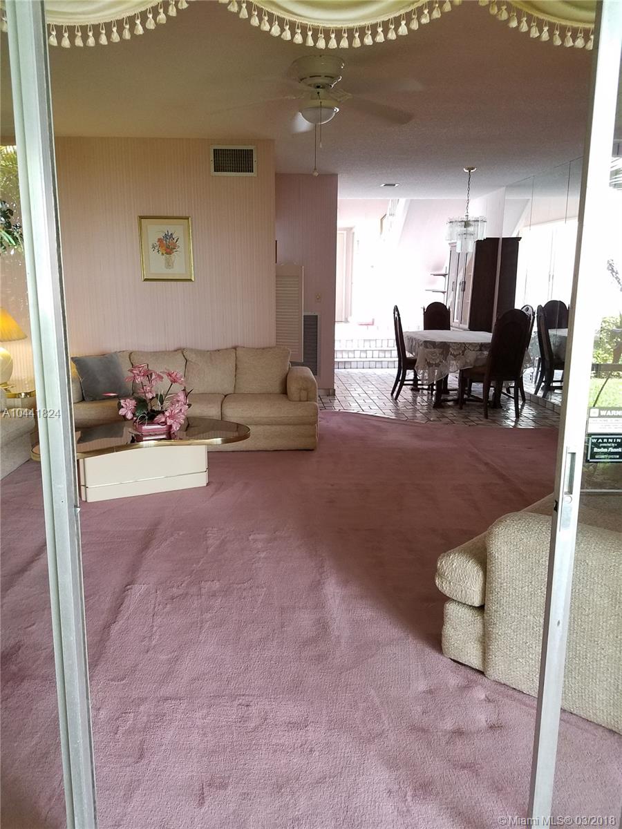 POLYNESIAN VILLAS 1 CONDO - Residential