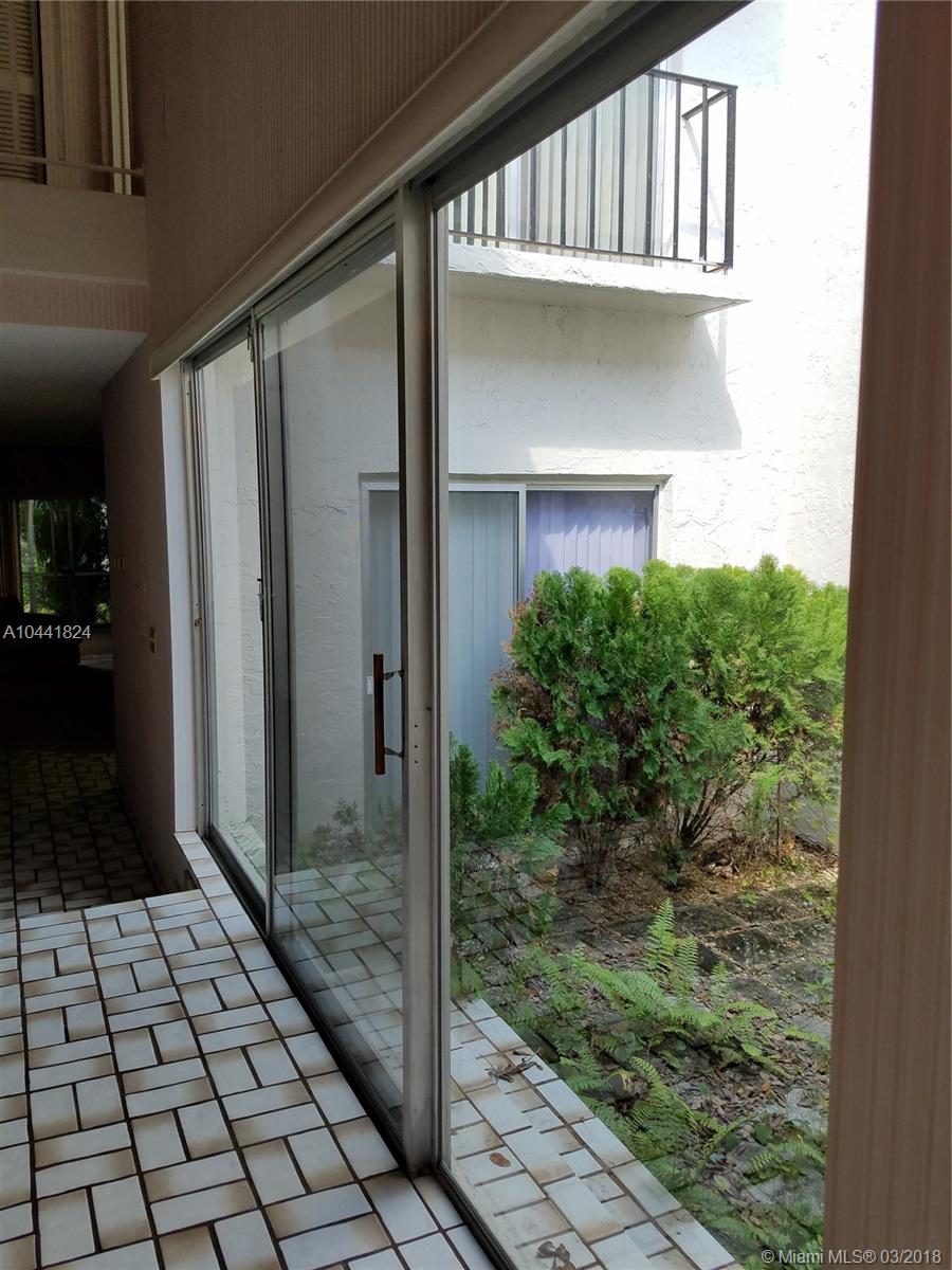 POLYNESIAN VILLAS 1 CONDO - Residential