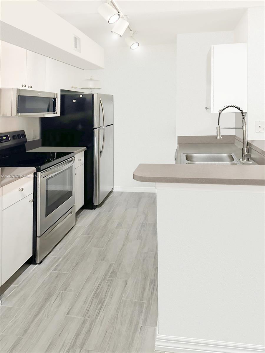 AVENTINE AT MIRAMAR CONDO - Residential