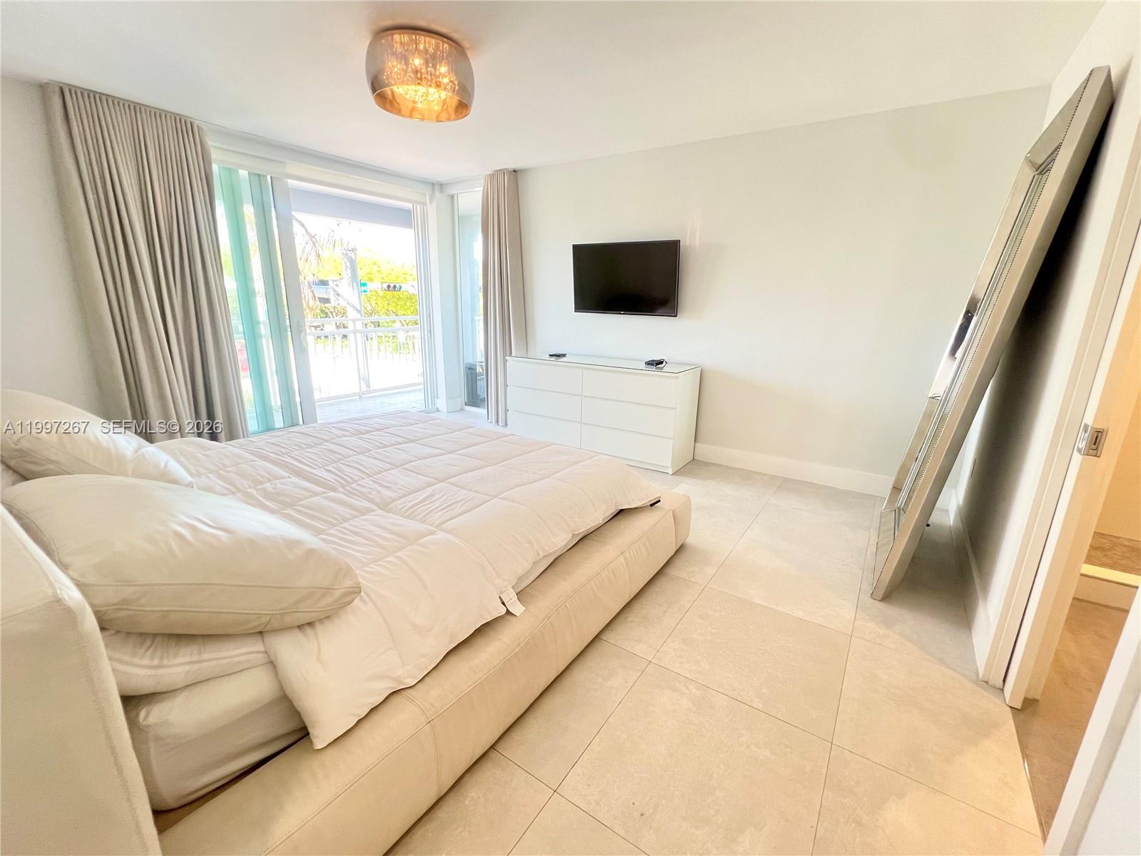 PARK BEACH CLUB CONDO - Residential Lease