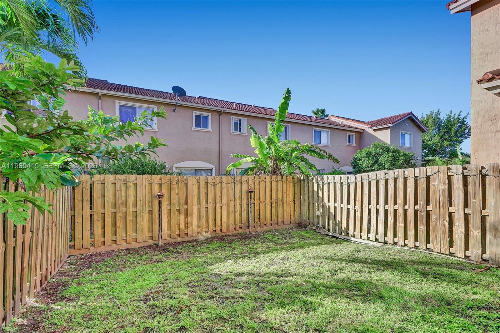 SANTA BARBARA 1ST ADDN - Residential Lease