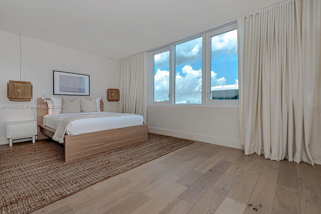 Beautiful, modern studio residence in South Beach’s hottest building. Fully renovated with all new furniture and appliances. Warm, clean and modern design. Electricity, cable, WiFi, water and valet with 1 parking spot included. Washer & dryer in the unit. Situated inside the same building as the luxurious 1 Hotel, Roney Palace residents enjoy the best of South Beach with access to 3 oceanfront swimming pools, a hot tub and beach service. Onsite restaurants include Habitat, STK South Beach, Plnthouse organic café, Watr at the Rooftop and more! Home to SoulCycle, Anatomy Gym, high-end spa, salon and retail fashion boutiques. Valet parking, full-time security, laundry on every floor, onsite management office.