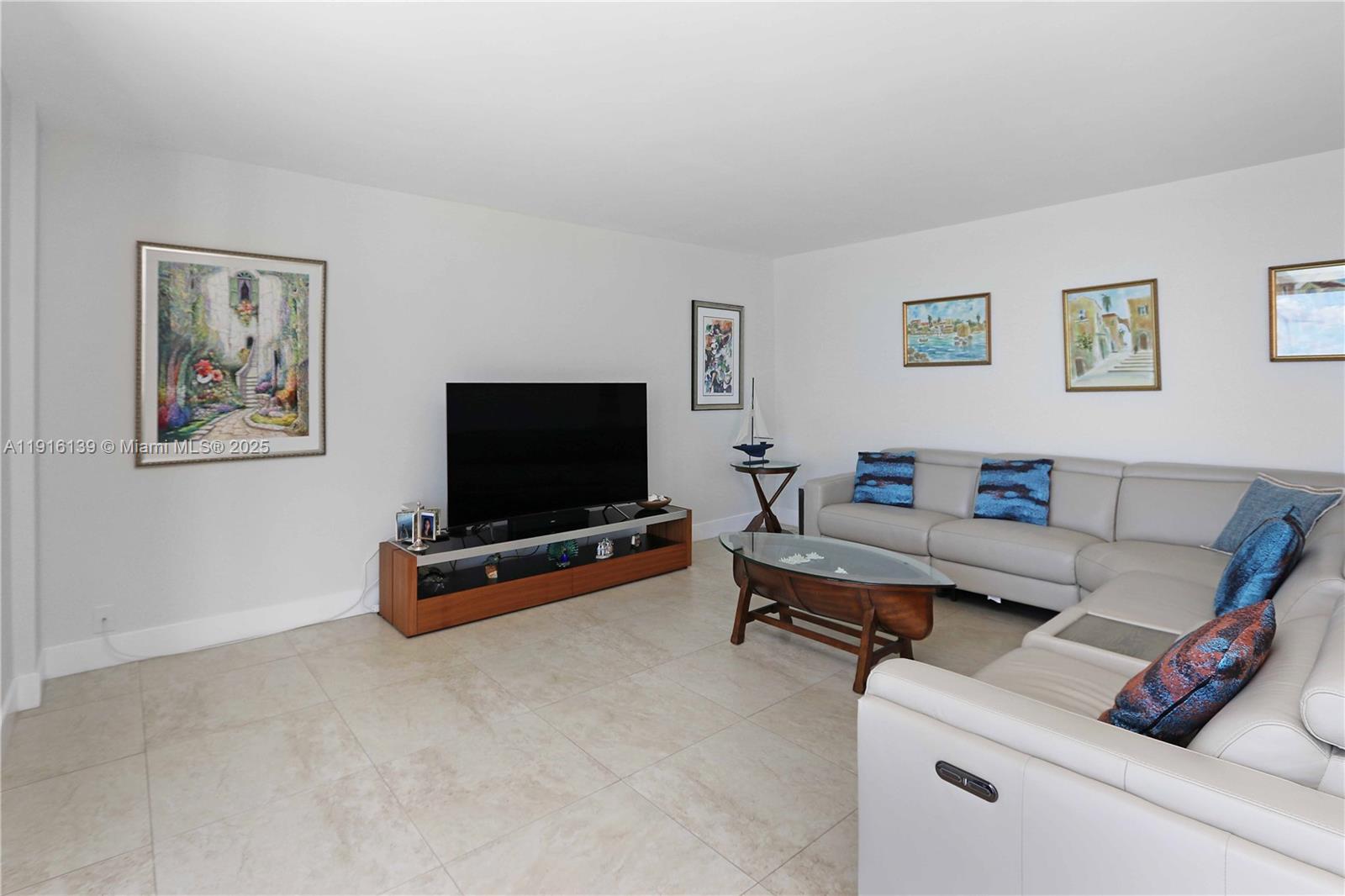 CRYSTAL TOWER INC CONDO - Residential