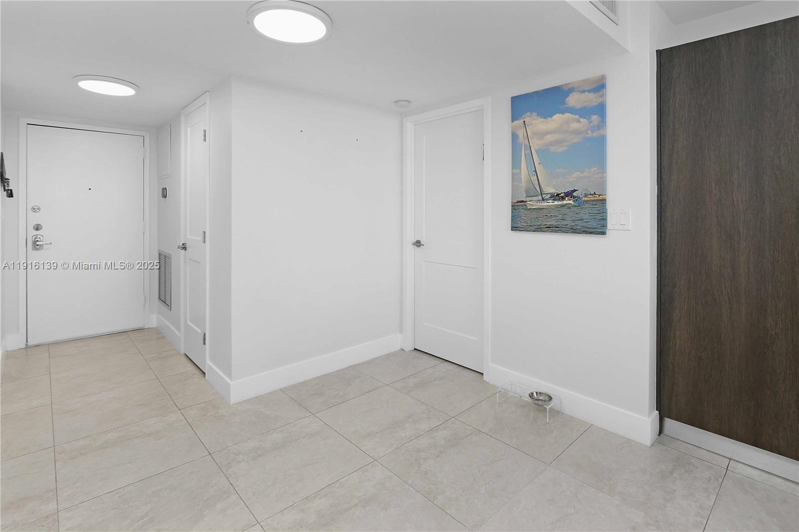 CRYSTAL TOWER INC CONDO - Residential