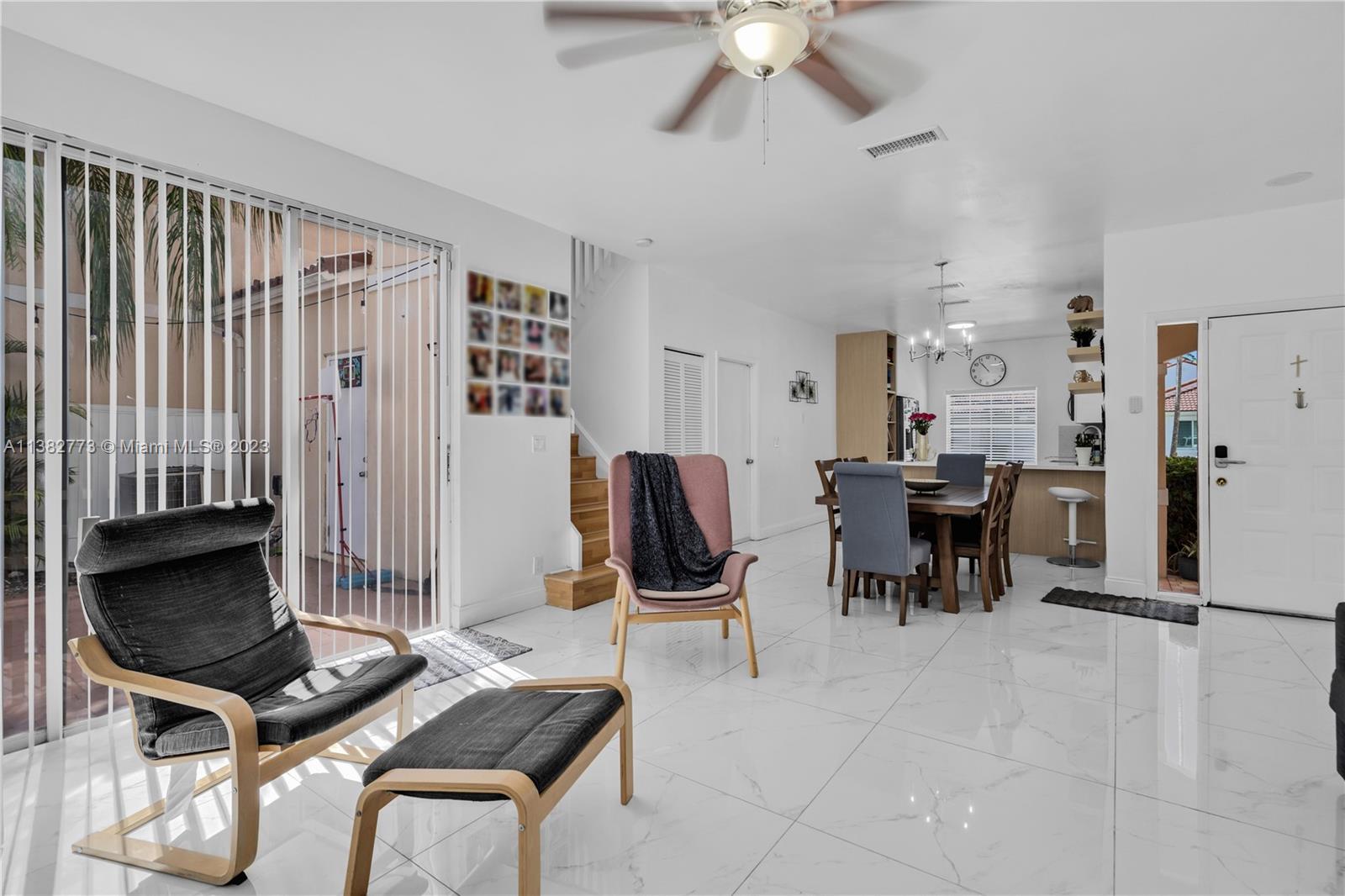 SILVER LAKES AT PEMBROKE - Residential Lease