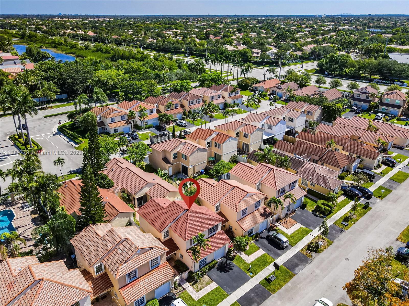 SILVER LAKES AT PEMBROKE - Residential Lease