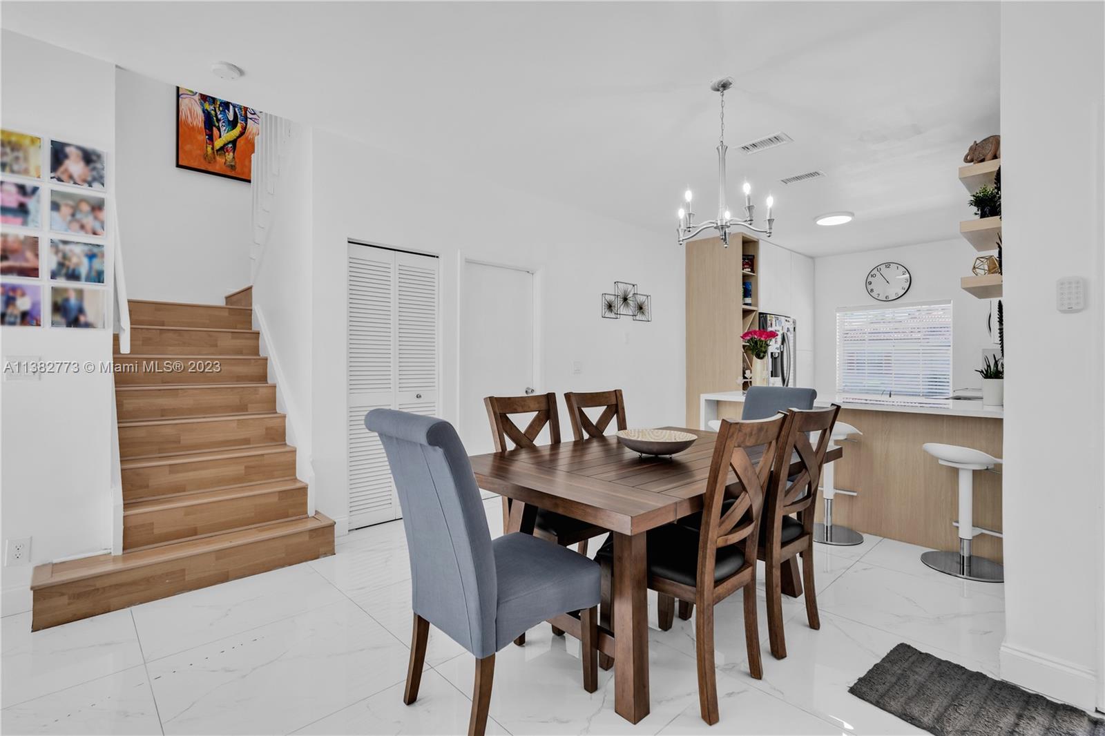 SILVER LAKES AT PEMBROKE - Residential Lease