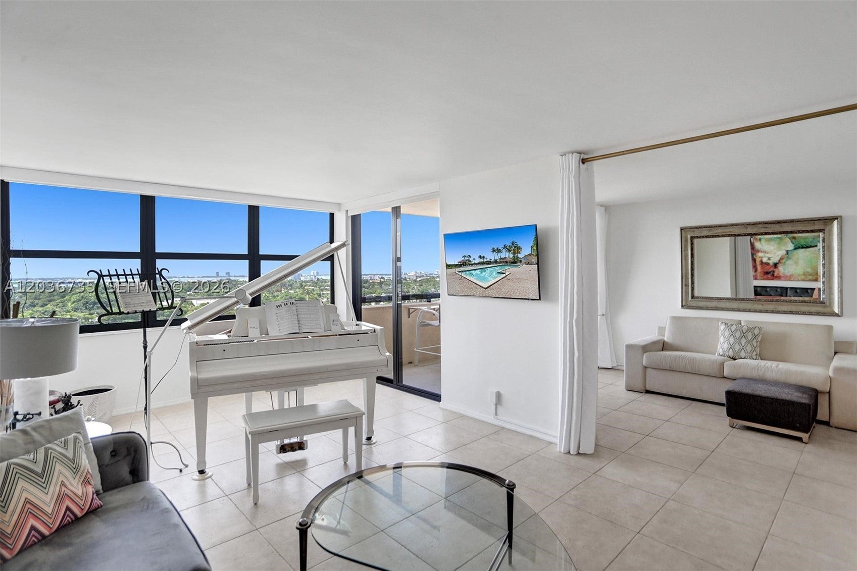 2555 Collins Ave 1508