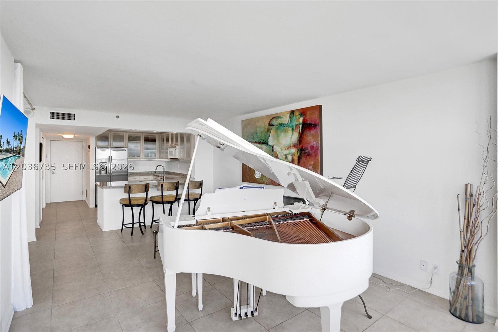 2555 Collins Ave 1508