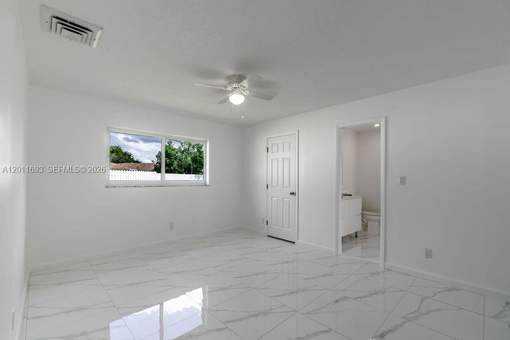PASADENA LAKES SOUTH - Residential