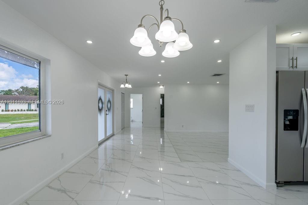 PASADENA LAKES SOUTH - Residential