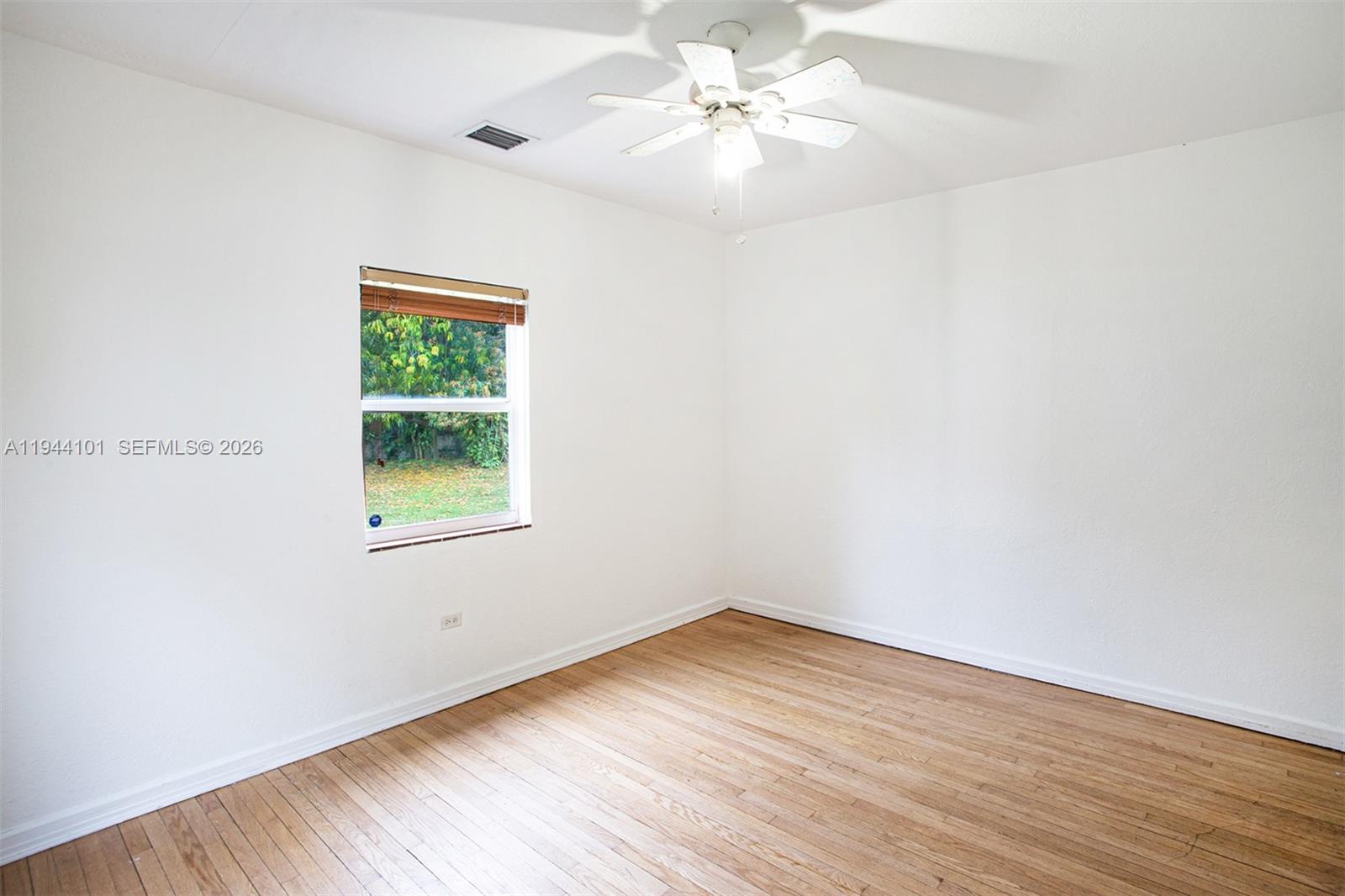 BRICKELL ESTATES - Residential